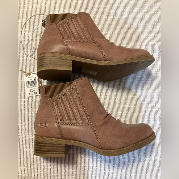 Blowfish Shoes - Brown Blowfish Boots. NWT